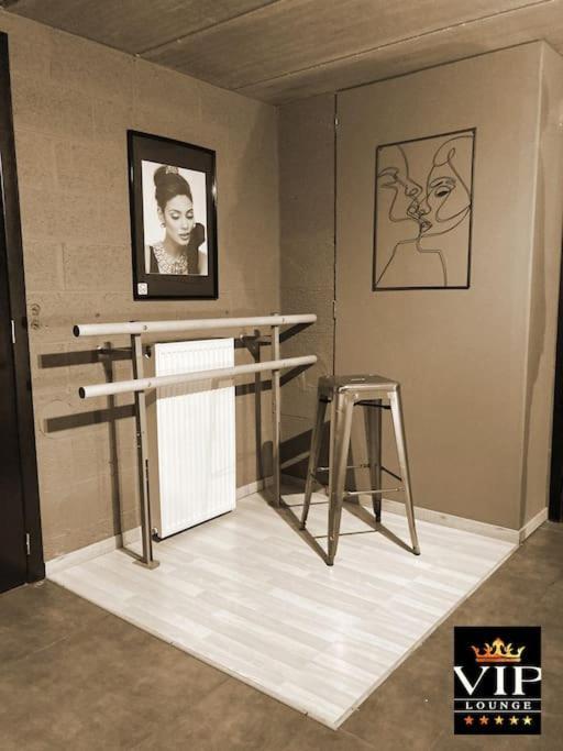 Vip Lounge Appartement Avec Jacuzzi Et Jardin Andenne Exterior photo